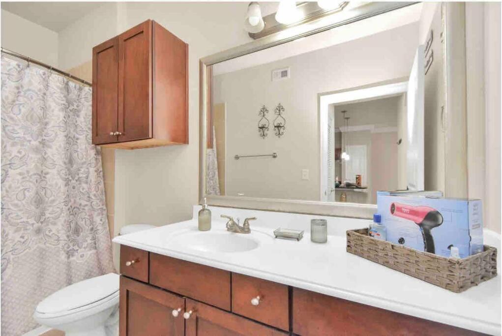 هيوستن Luxury 1Bedroom/Pool View/ Galleria W/Study Desk المظهر الخارجي الصورة